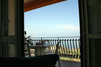 Residence Pietre Bianche Aparthotel Pizzo (Calabria)